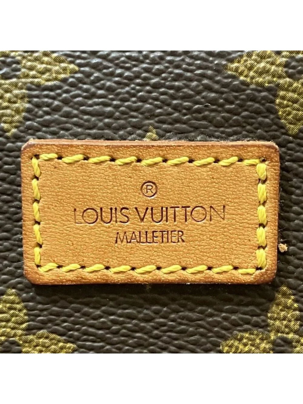 Louis Vuitton Saumur 35 Monogram Shoulder Bag Leather